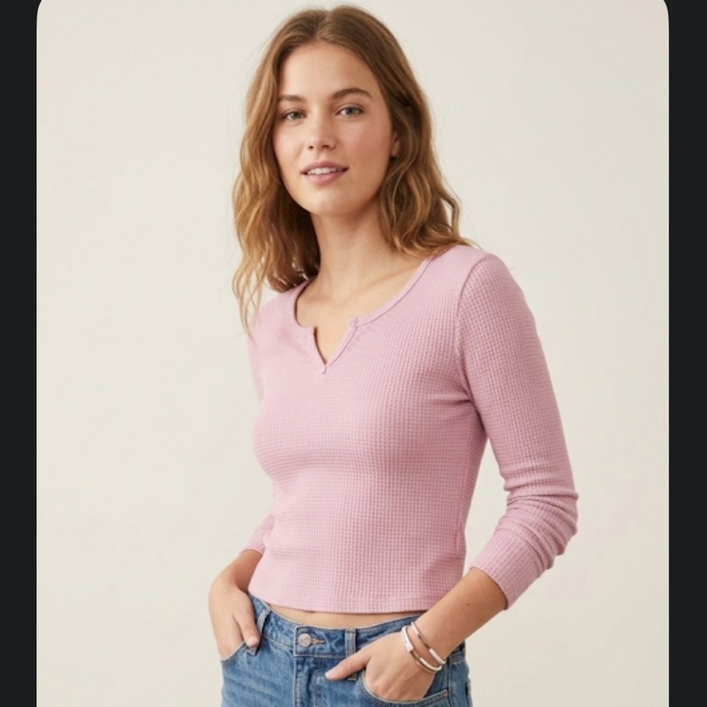 Aeropostale Light Pink Scoop Neck Sweater